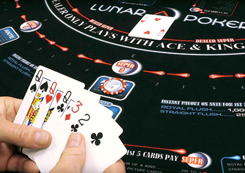 Bàn chơi Lunar Poker ở City Of Dreams Manila (Philippines)